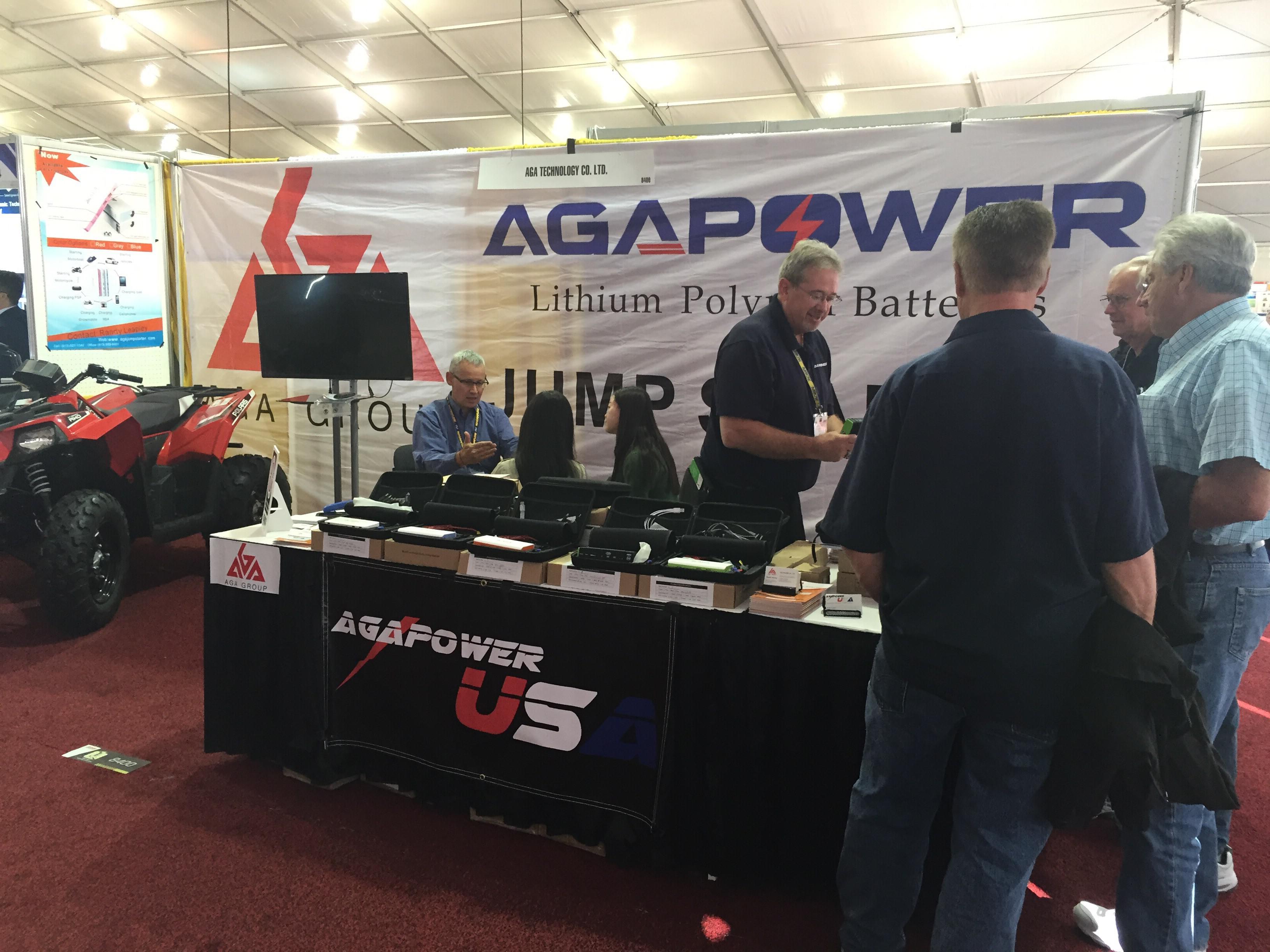 尊龙凯时人生就是博汽车启动电源（AGA Power）展会现场图