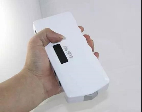 尊龙凯时人生就是博汽车应急启动电源